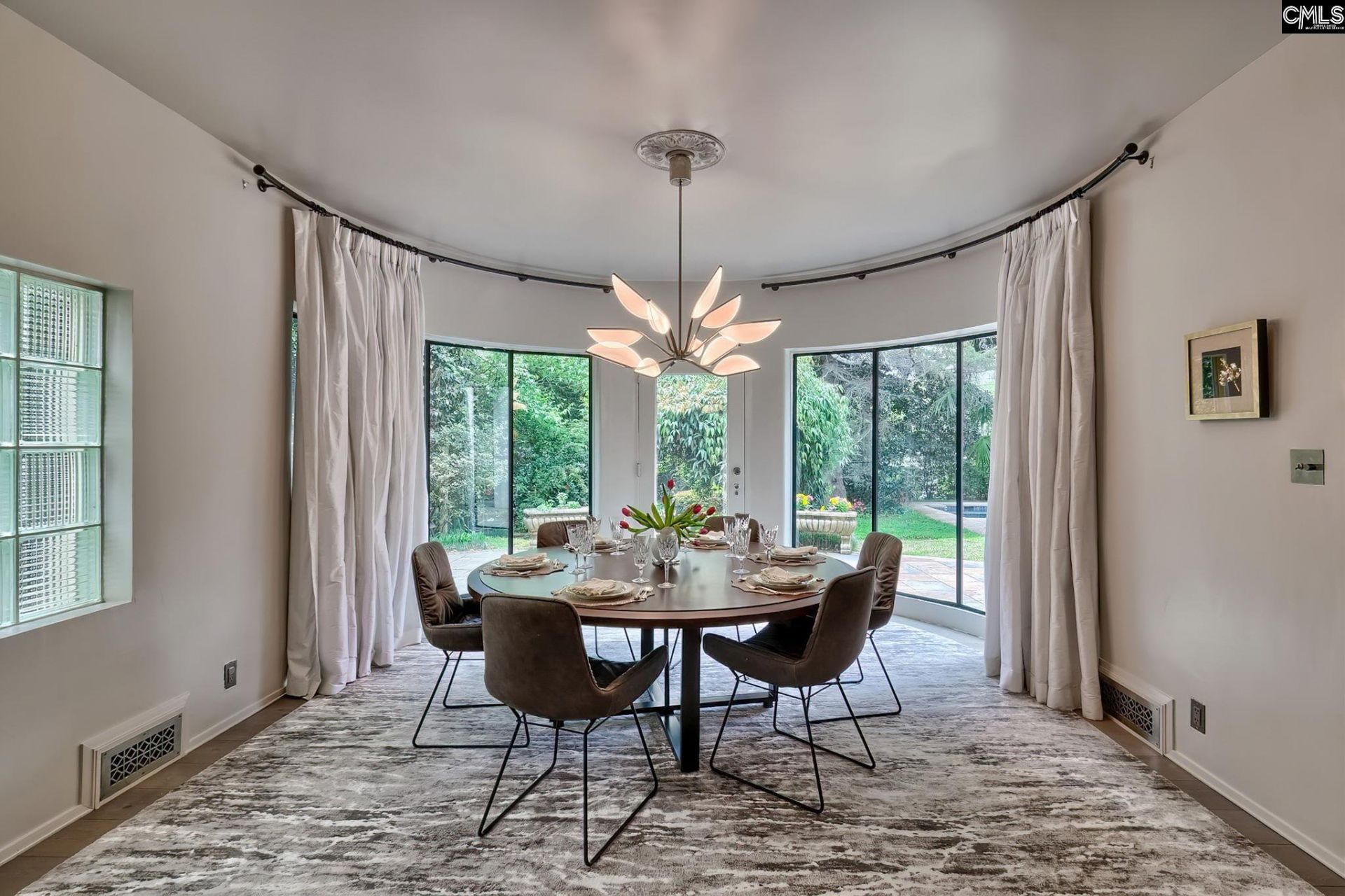 415 Harden Street  Photo 38