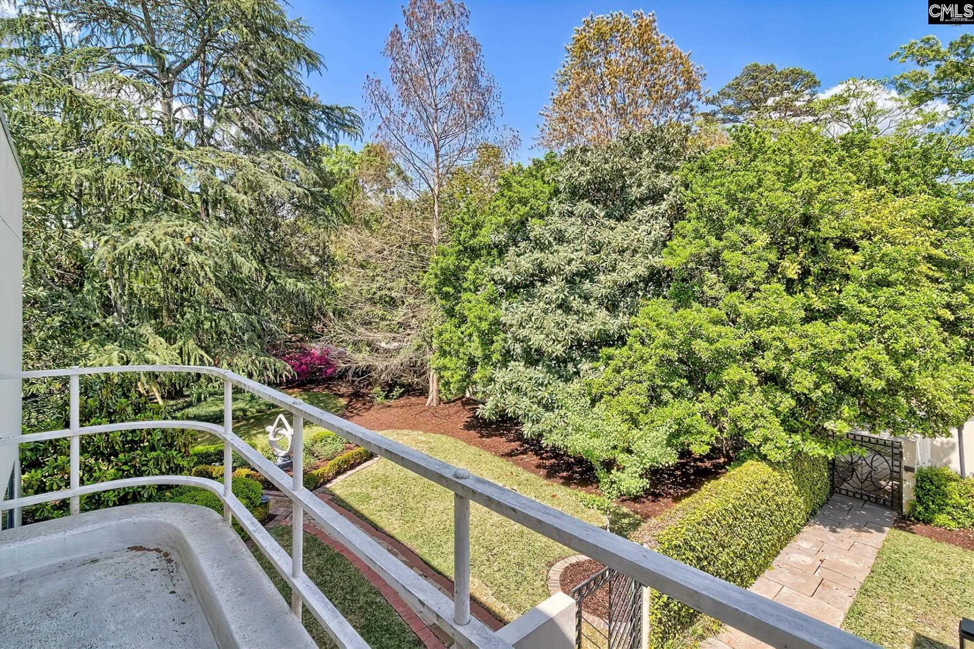 415 Harden Street  Photo 61