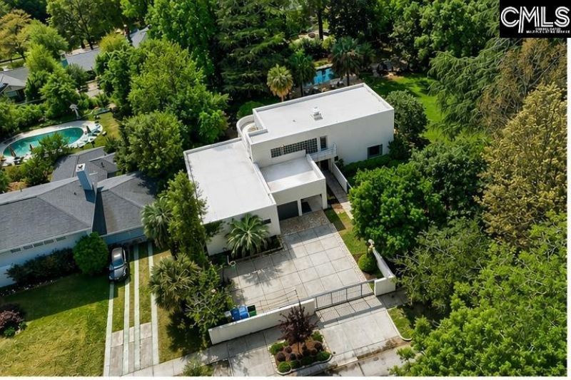 415 Harden Street  Photo 80