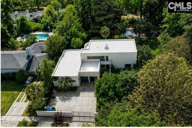 415 Harden Street  Photo 81
