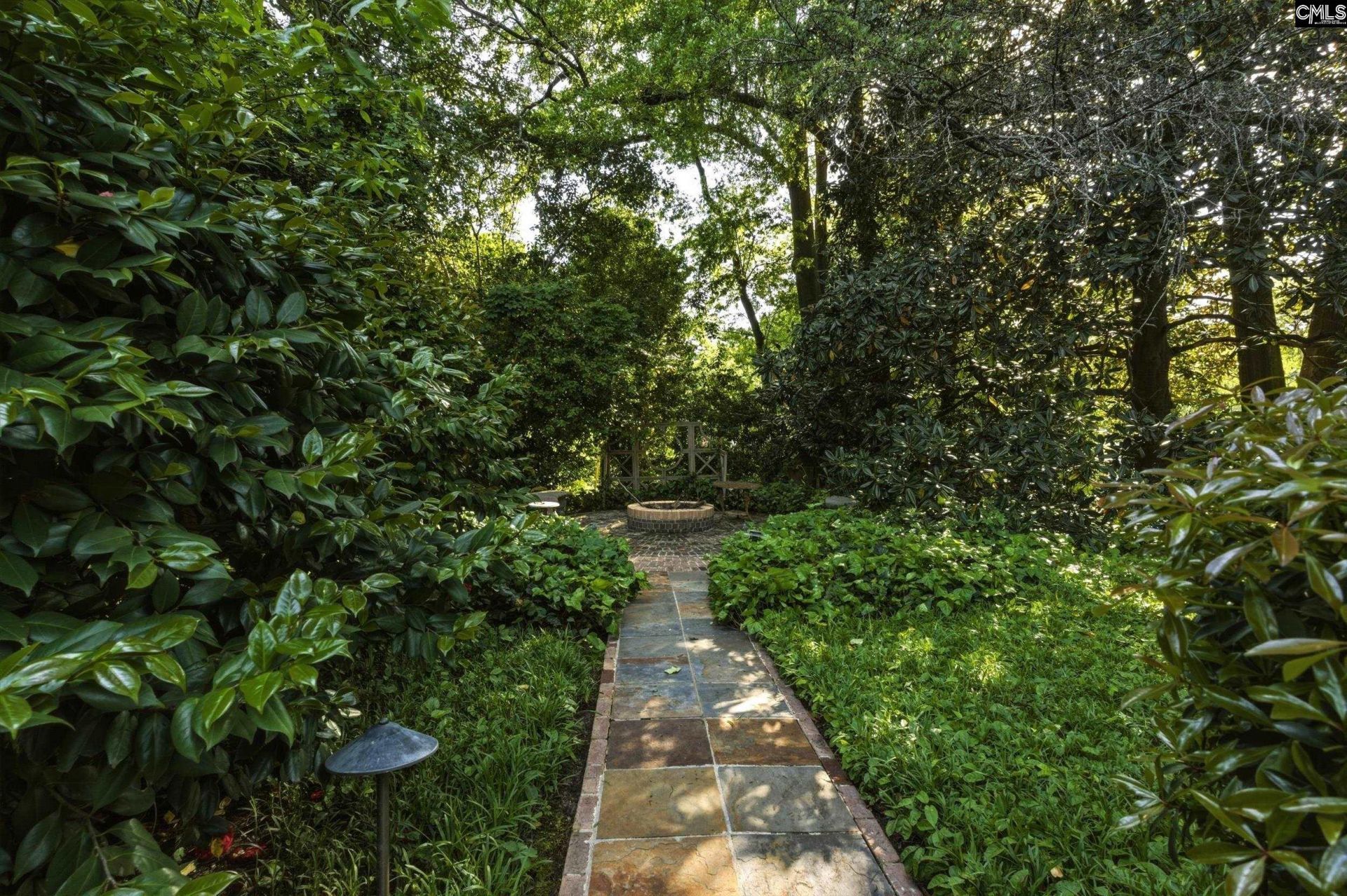 415 Harden Street  Photo 86