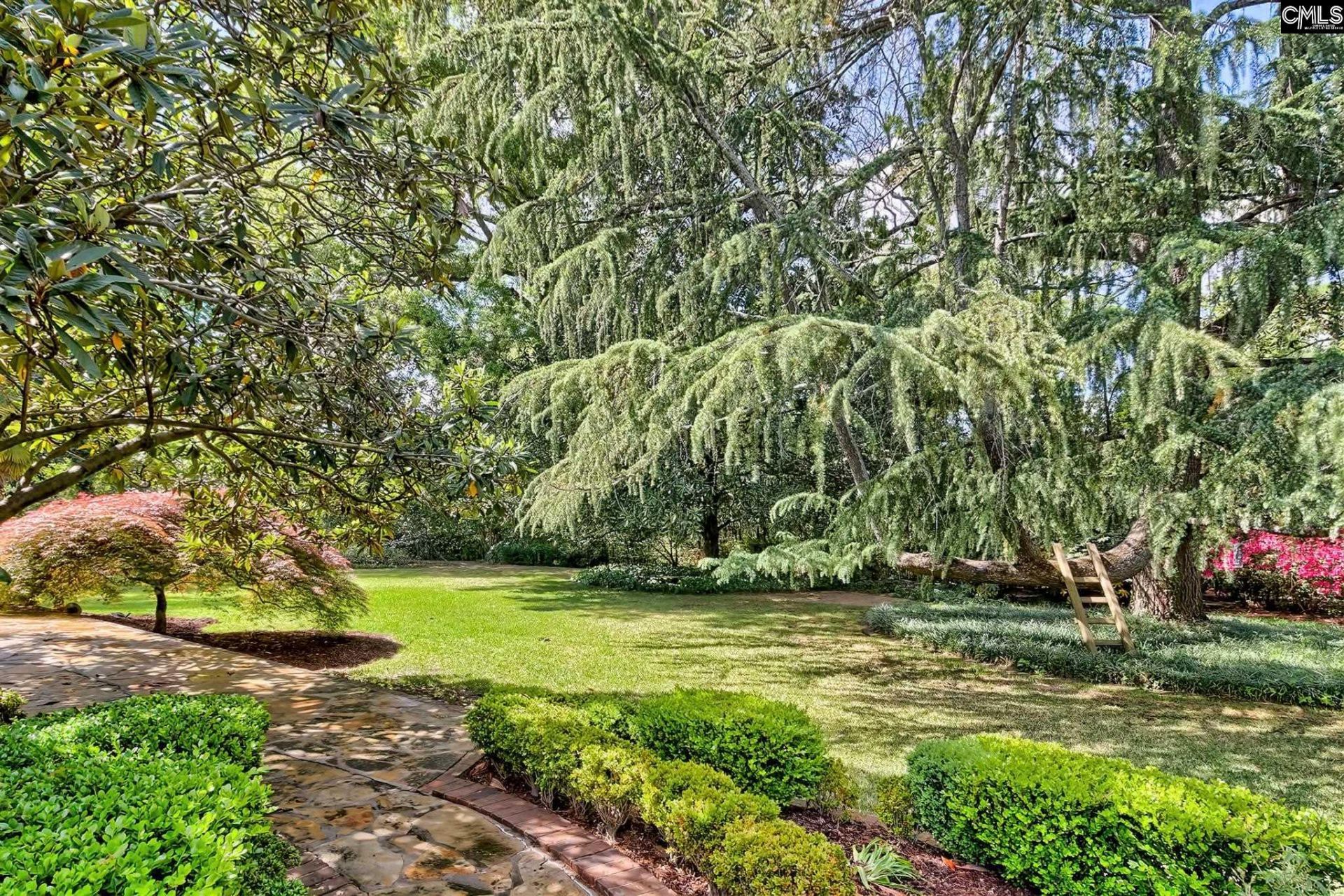 415 Harden Street  Photo 9