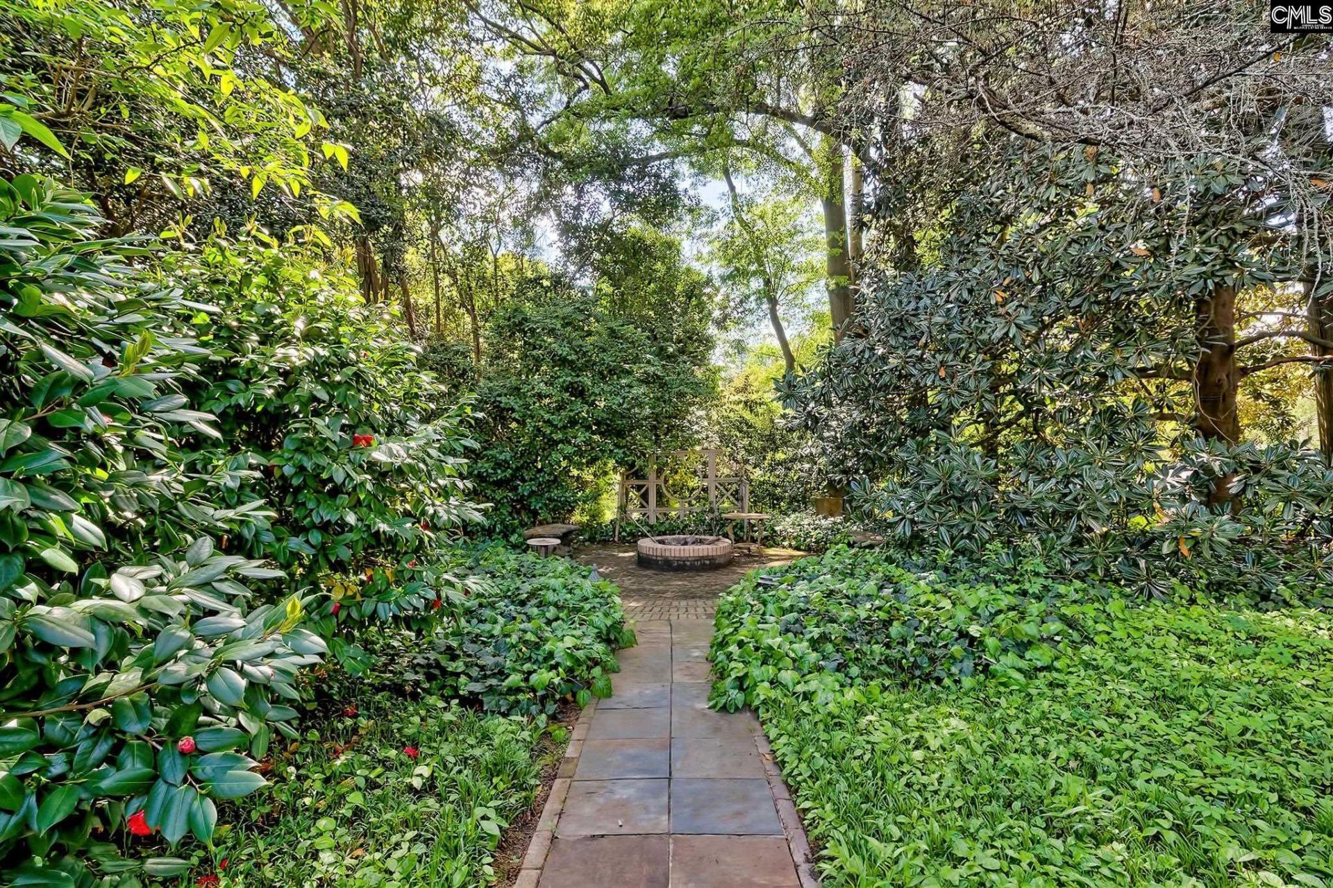 415 Harden Street  Photo 92