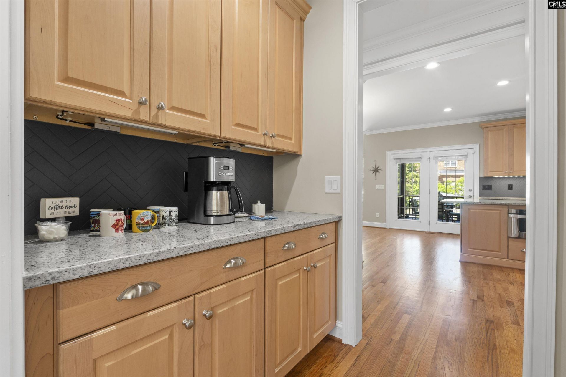 309 Holly Key Lane  Photo 7