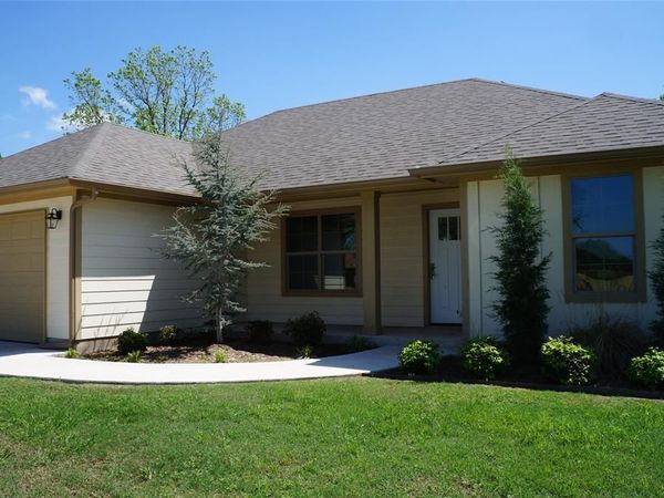 410 W Henderson , Wayne, OK 73095