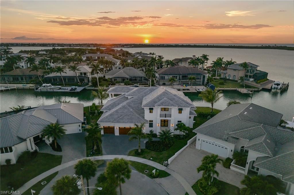 810 Elm Ct , Marco Island, FL 34145 Photo