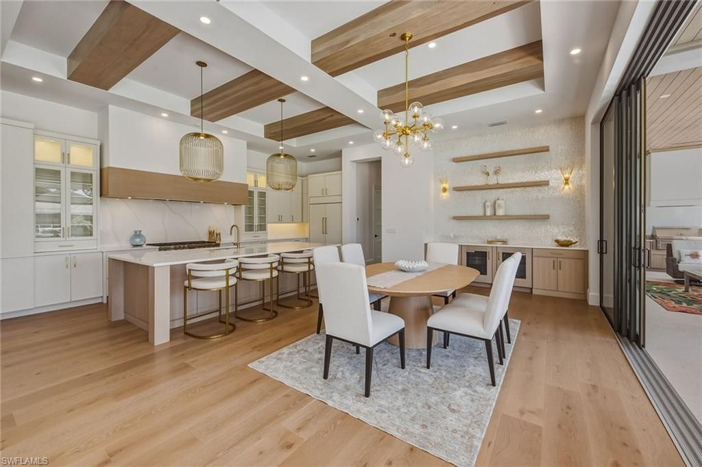 810 Elm Ct , Marco Island, FL 34145 Photo