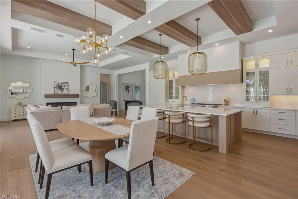 810 Elm Ct , Marco Island, FL 34145 Photo