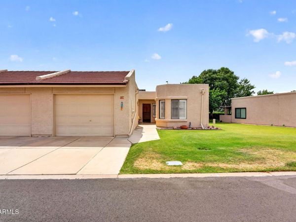 720 S PRIVET Way, Mesa, AZ 85208