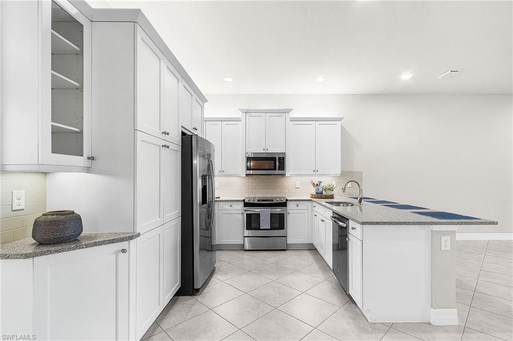 11812 Five Waters Cir, Fort Myers, FL 33913 Photo