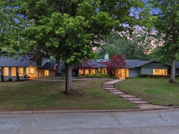 4123 S Victor Court , Tulsa, OK 74105