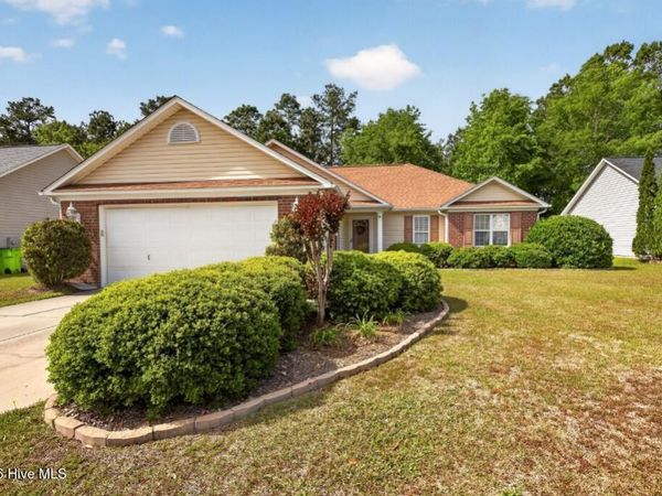 214 Derby Park Avenue, New Bern, NC 28562