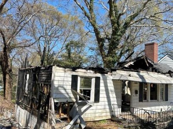 1253 Gus Thornhill Jr Drive, East Point, GA 30344