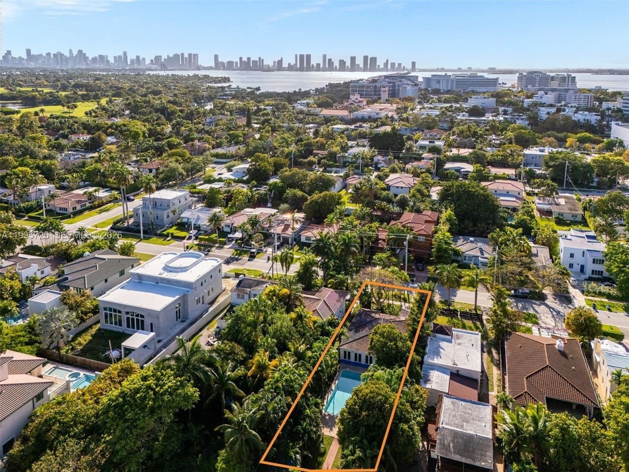 3755 Royal Palm Ave, Miami Beach, FL 33140 Photo