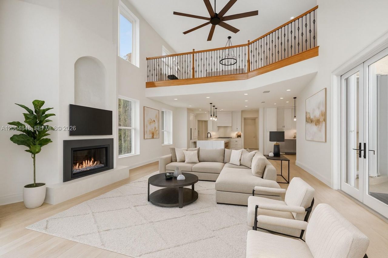 10161 N Lake Vista Cir, Davie, FL 33328 Photo