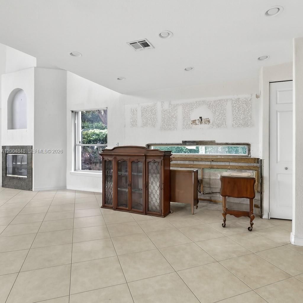 10161 N Lake Vista Cir, Davie, FL 33328 Photo
