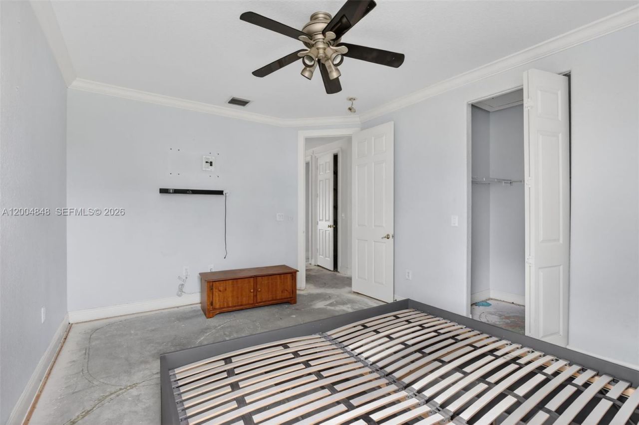 10161 N Lake Vista Cir, Davie, FL 33328 Photo