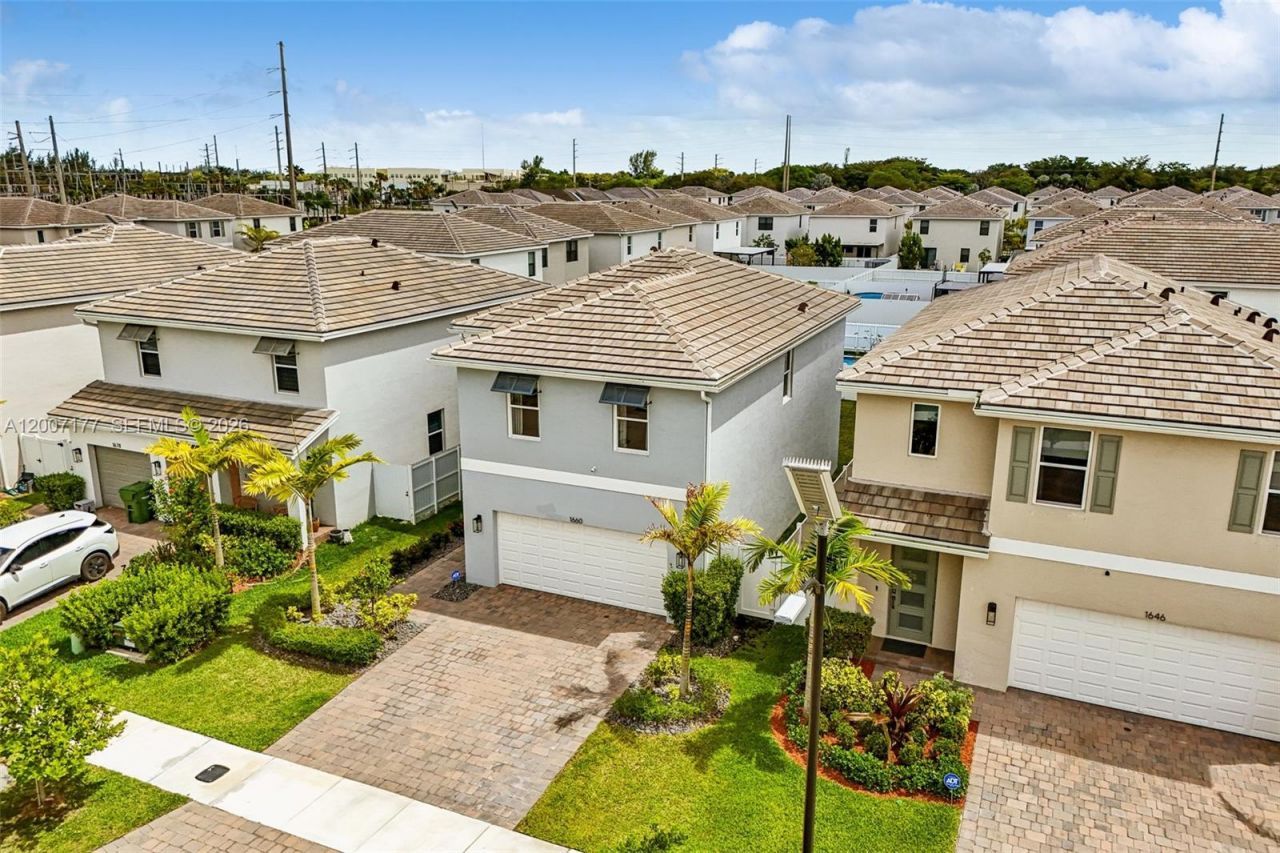 1660 SE 6th St, Homestead, FL 33033 Photo
