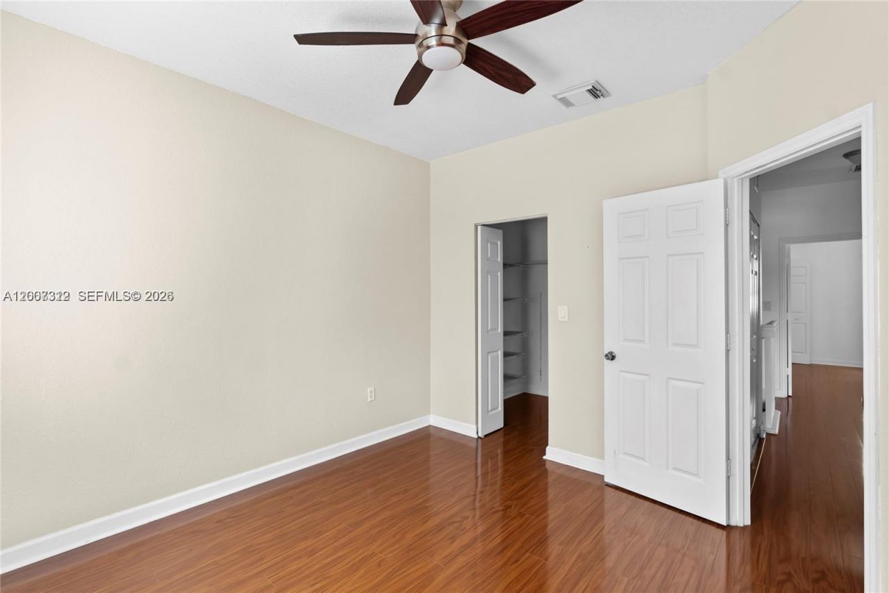 18172 SW 108th Path , Miami, FL 33157 Photo