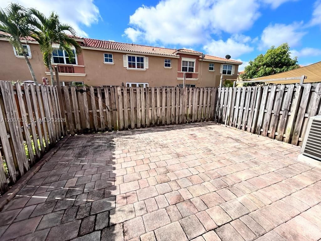 15226 SW 30th Terrace , Miami, FL 33185 Photo