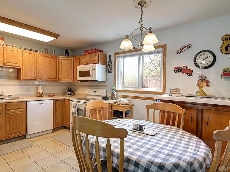 115 Worman Drive, Englewood, OH 45322 Photo 5