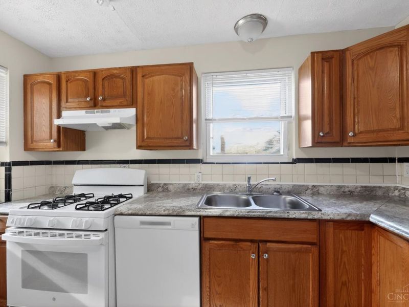 567 Greenwell Avenue, Delhi Twp, OH 45238 Photo 16