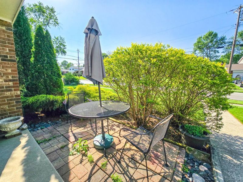 1058 Pinehollow Lane, Springfield Twp., OH 45231 Photo 22