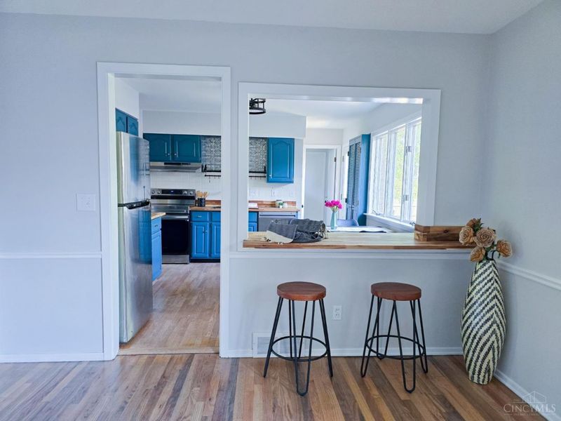 1058 Pinehollow Lane, Springfield Twp., OH 45231 Photo 8