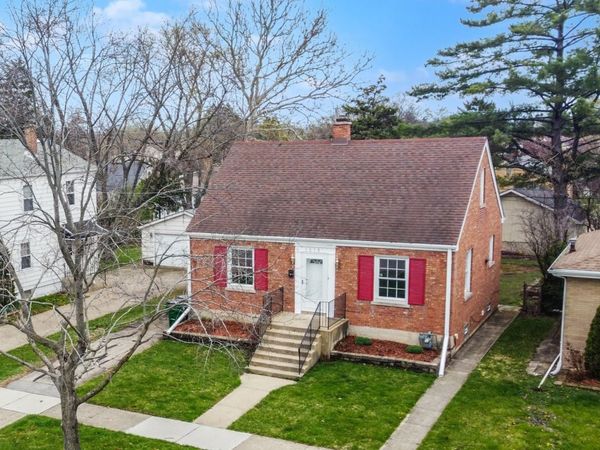 1319 Highridge Parkway, Westchester, IL 60154