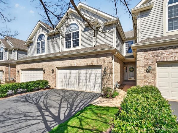 710 Juniper Lane , Lake In The Hills, IL 60156