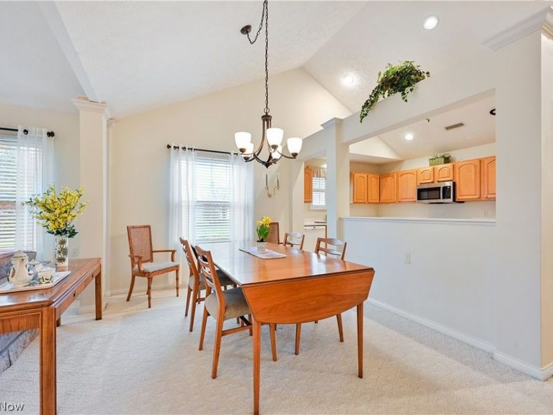 29330 Buckthorn Place, Unit 14, Westlake, OH 44145 Photo 12