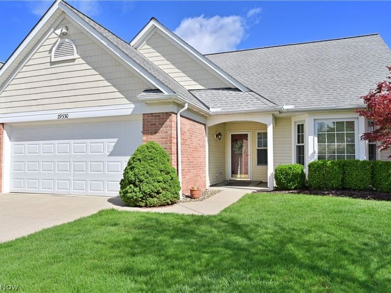 29330 Buckthorn Place, Unit 14, Westlake, OH 44145 Photo 2