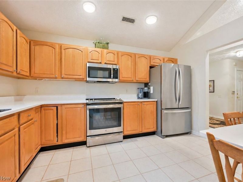 29330 Buckthorn Place, Unit 14, Westlake, OH 44145 Photo 22