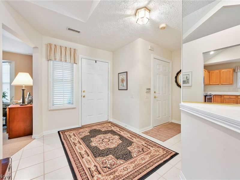 29330 Buckthorn Place, Unit 14, Westlake, OH 44145 Photo 3