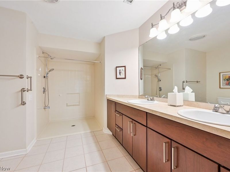 29330 Buckthorn Place, Unit 14, Westlake, OH 44145 Photo 30