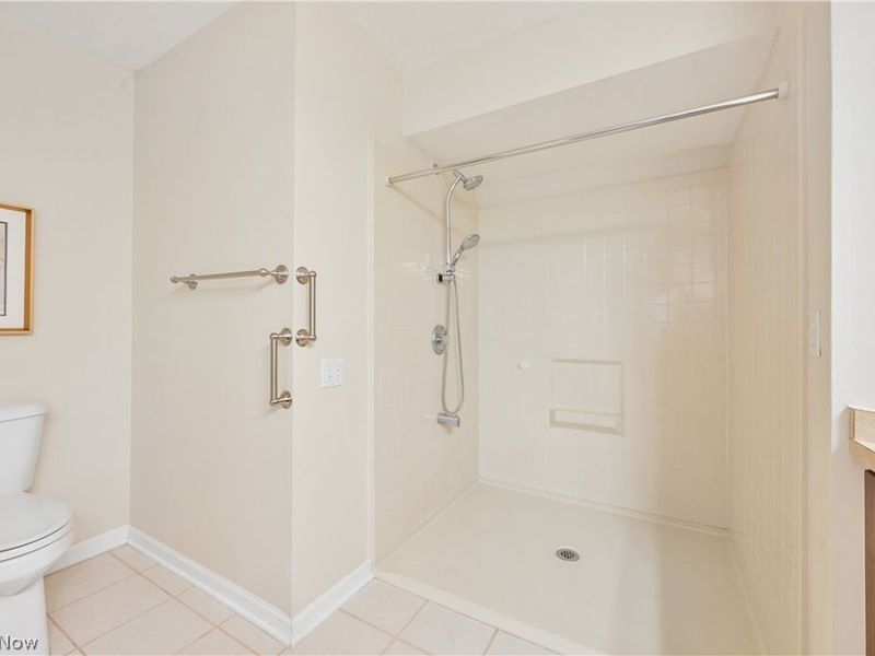 29330 Buckthorn Place, Unit 14, Westlake, OH 44145 Photo 31
