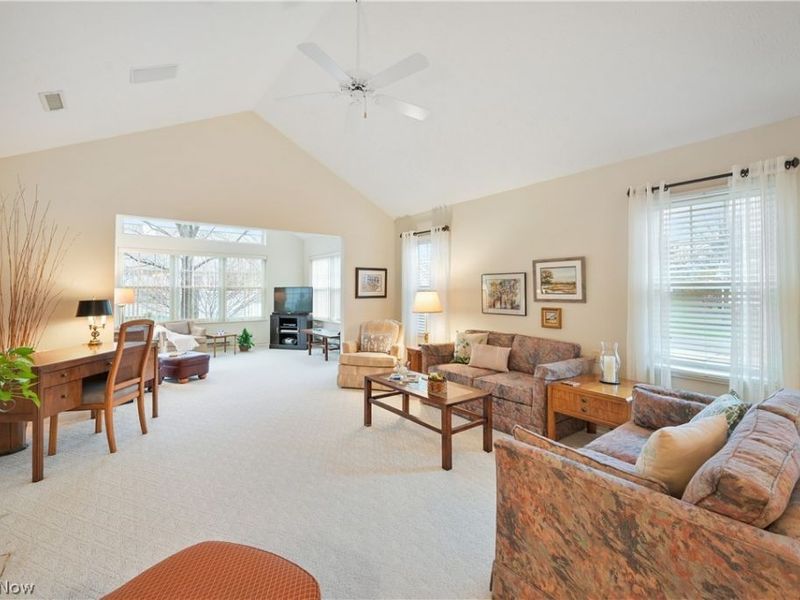 29330 Buckthorn Place, Unit 14, Westlake, OH 44145 Photo 5