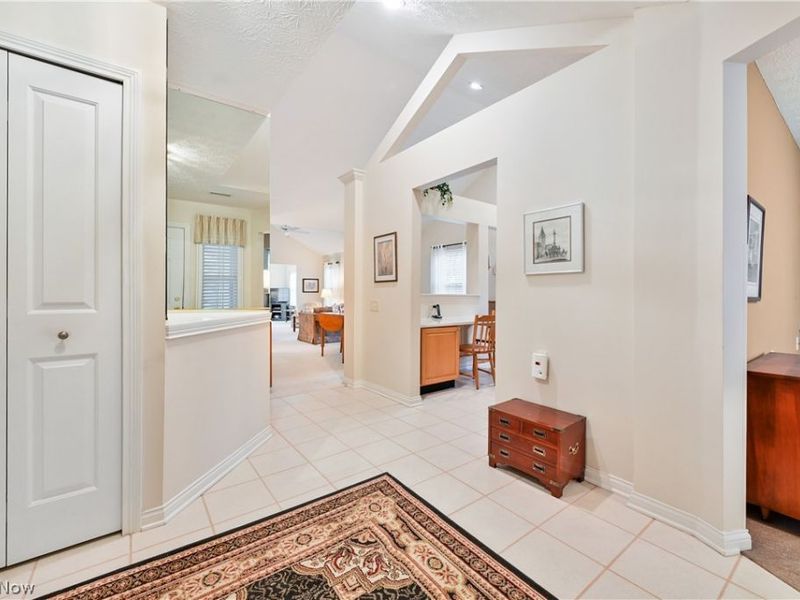 29330 Buckthorn Place, Unit 14, Westlake, OH 44145 Photo 8