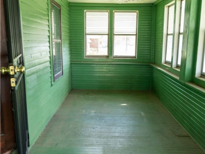 557 Sunshine Avenue, Youngstown, OH 44505 Photo 14