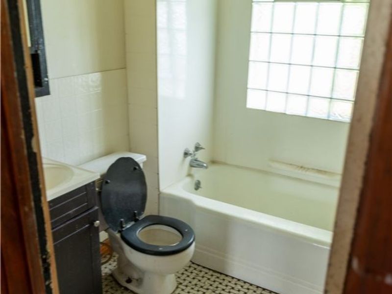 557 Sunshine Avenue, Youngstown, OH 44505 Photo 20