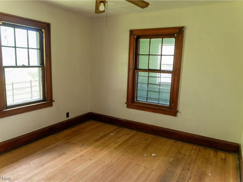 557 Sunshine Avenue, Youngstown, OH 44505 Photo 22