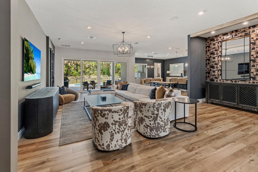 2465 NE Evinrude Circle, Jensen Beach, FL 34957 Photo