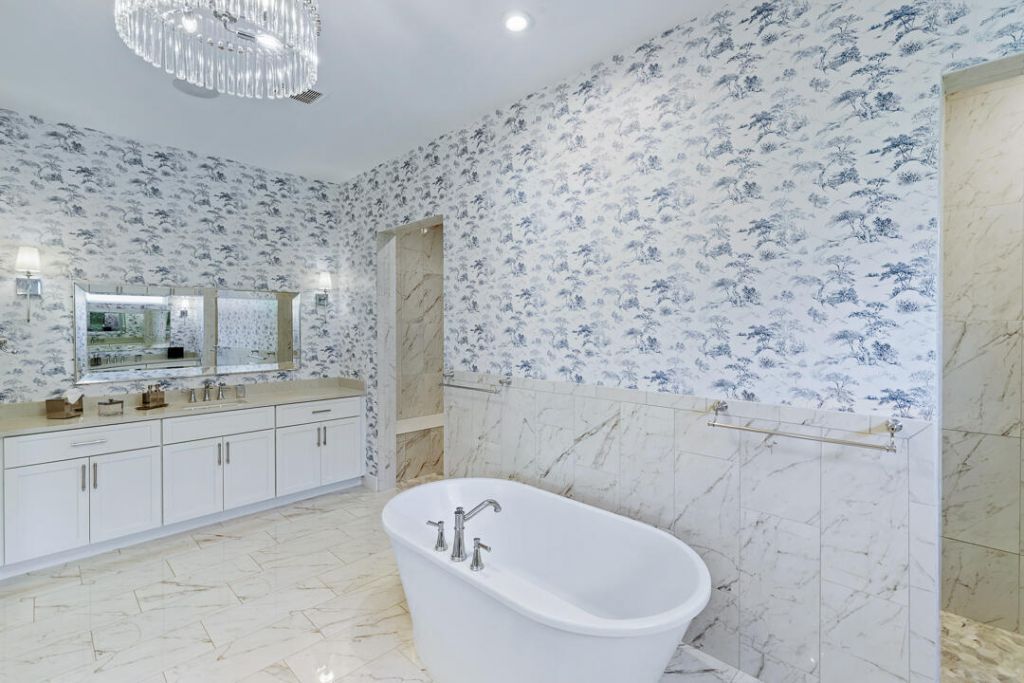 2465 NE Evinrude Circle, Jensen Beach, FL 34957 Photo