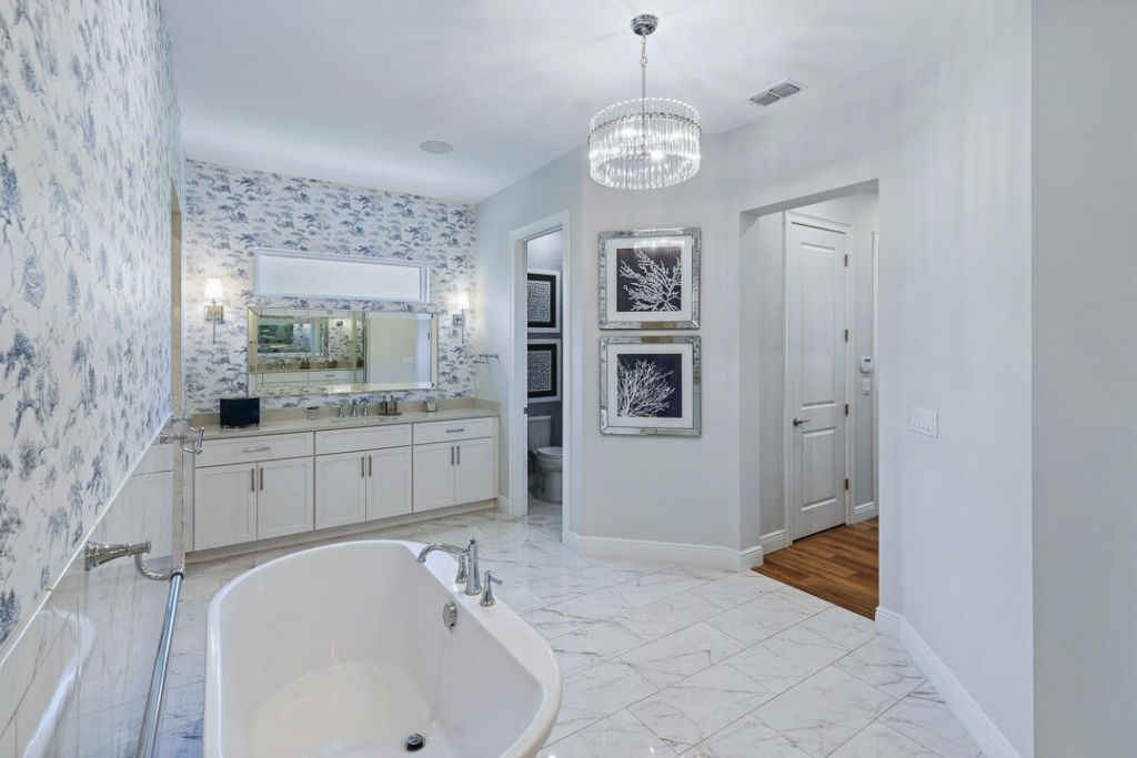 2465 NE Evinrude Circle, Jensen Beach, FL 34957 Photo