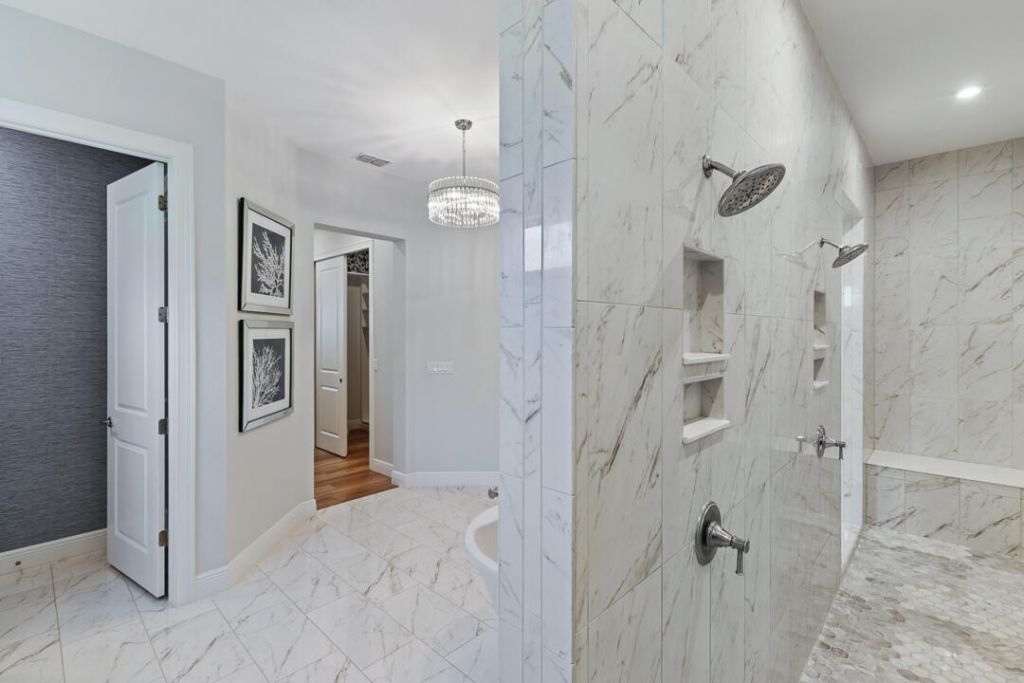 2465 NE Evinrude Circle, Jensen Beach, FL 34957 Photo