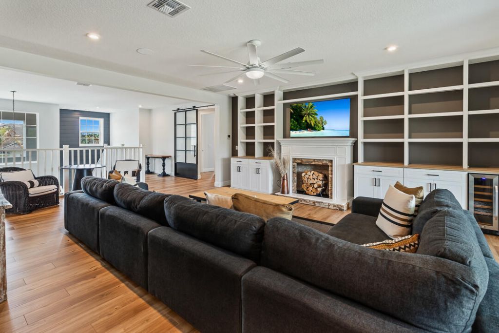 2465 NE Evinrude Circle, Jensen Beach, FL 34957 Photo