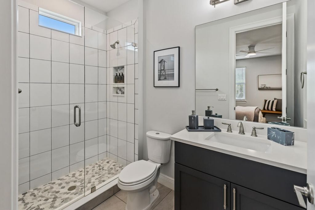 2465 NE Evinrude Circle, Jensen Beach, FL 34957 Photo
