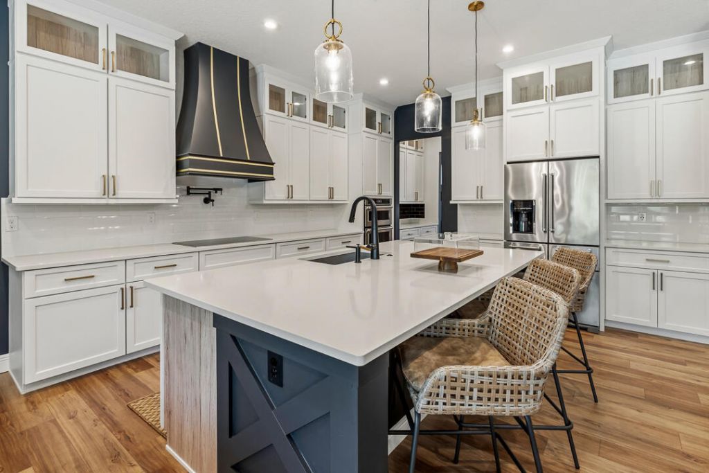 2465 NE Evinrude Circle, Jensen Beach, FL 34957 Photo
