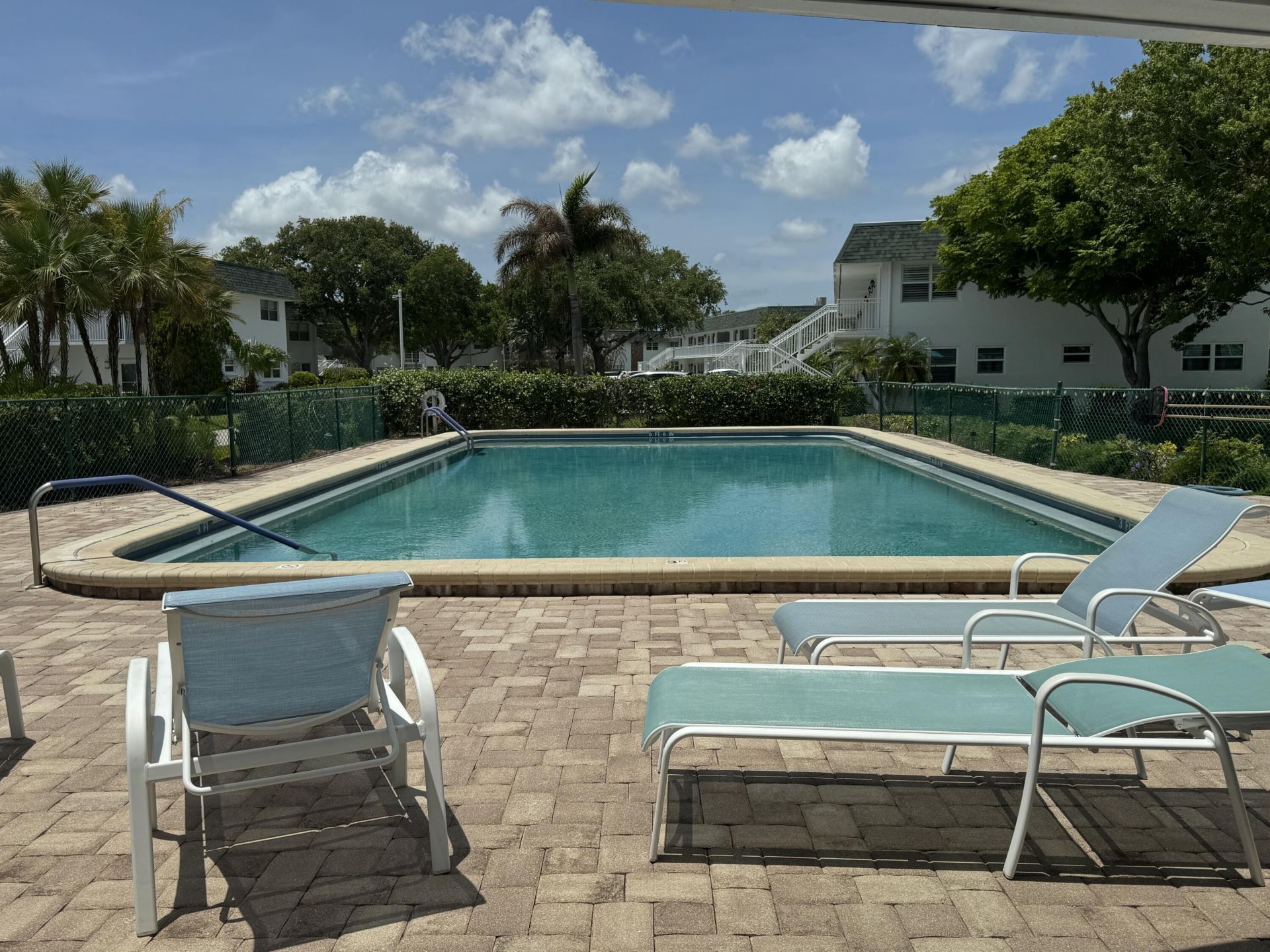 2800 Indian River Boulevard, Unit 4r, Vero Beach, FL 32960 Photo