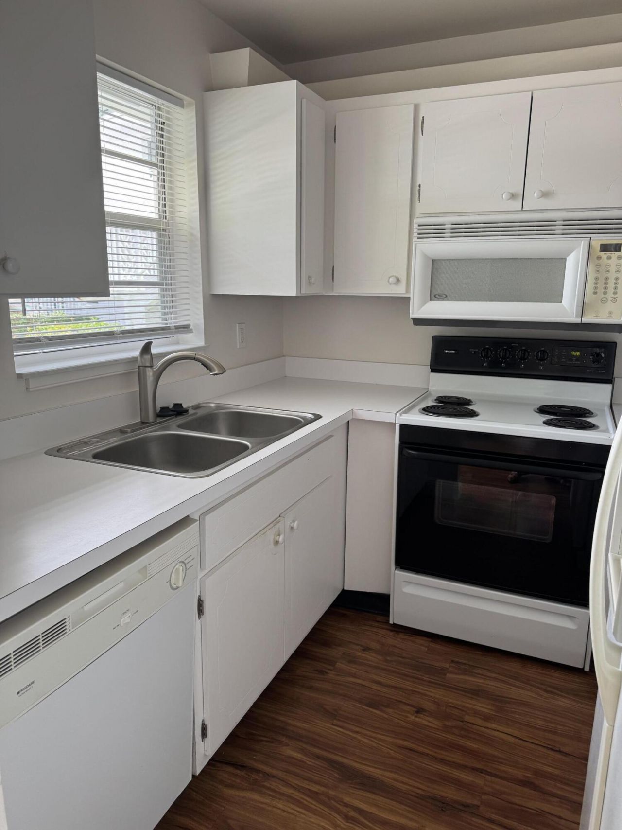 2800 Indian River Boulevard, Unit 4r, Vero Beach, FL 32960 Photo